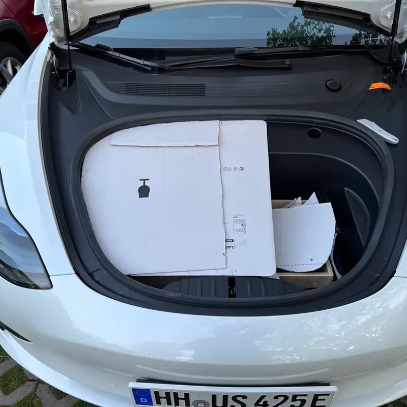 Series 1 Basis mit ausgeklappten Hubscharnieren